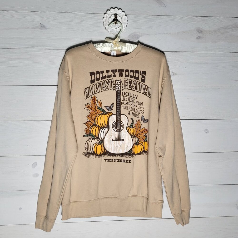 DOLLYWOOD Tennessee Harvest Fall Music Festival Oversized Sweatshirt.